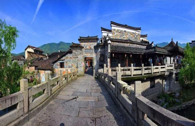 “向西一步去滑雪,游龙御马迎新年”内蒙古迎来广州亲子团